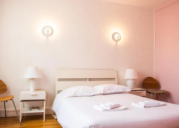 דירה Le Boncenne - Large Bright T4 Downtown